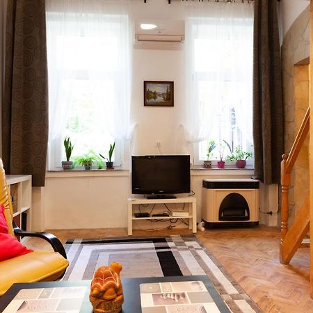 Happy Turtle Apartments 布达佩斯 外观 照片
