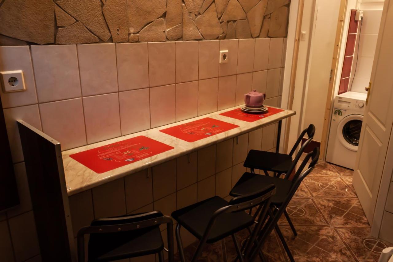 Happy Turtle Apartments 布达佩斯 外观 照片